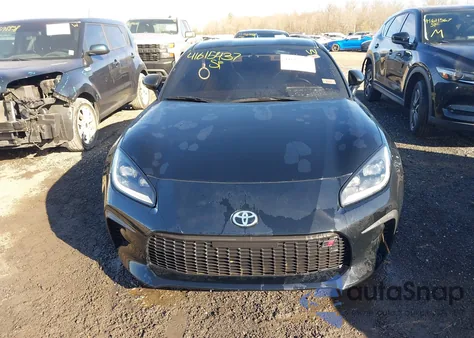 2022 Toyota Gr86 Premium z USA, uszkodzony, nr VIN JF1ZNBE14N9752606